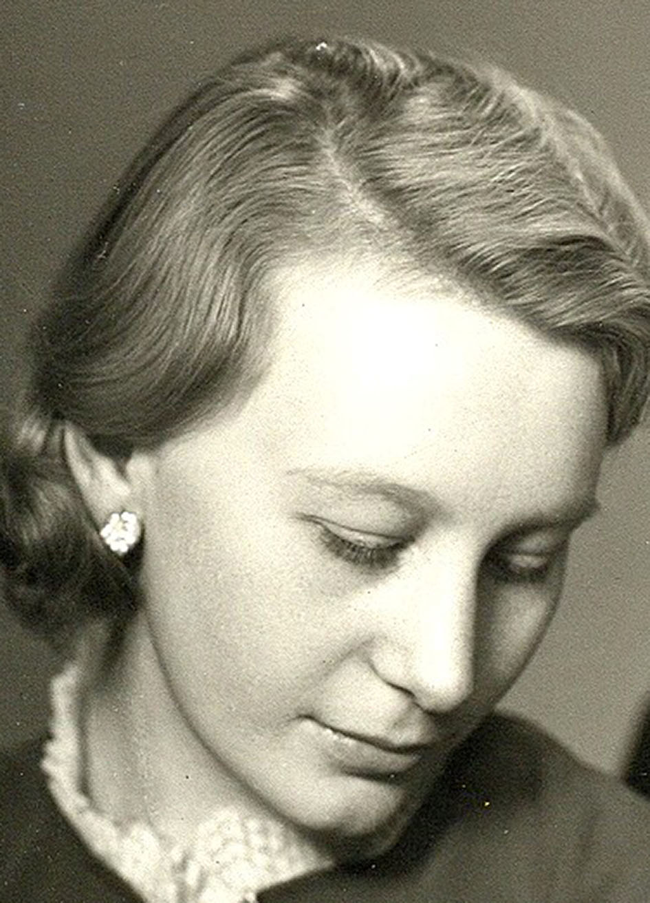  Helmy Ingeborg Bengtsson 1920-2004